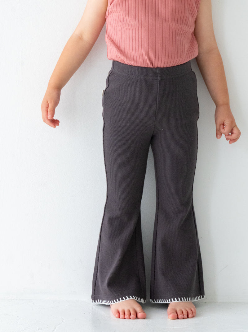 Stitch flare pants