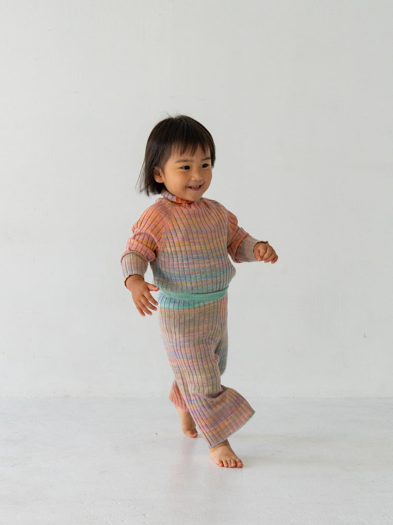 Gradation knit pants