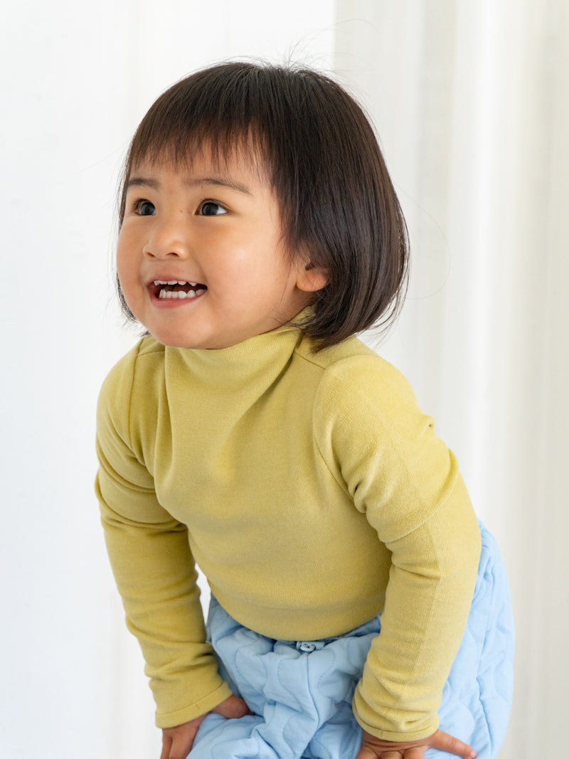 Fluffy warm high neck