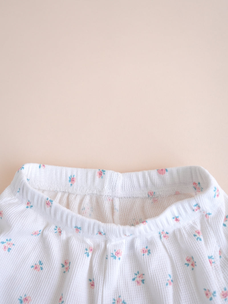 Flower waffle shorts