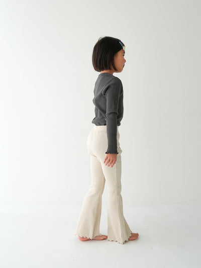 【2月24日(月)12時〜】Ribbed flare "frill"