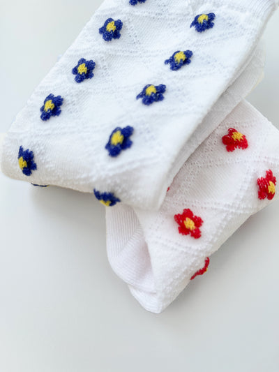 Flower eyelet socks